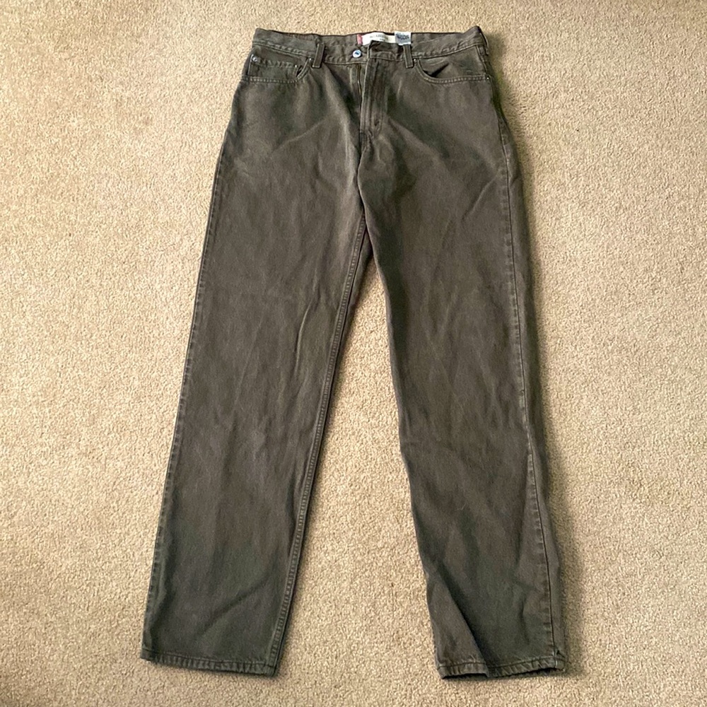 Levi’s Jeans 550. Men’s Olive Green. W34 L34